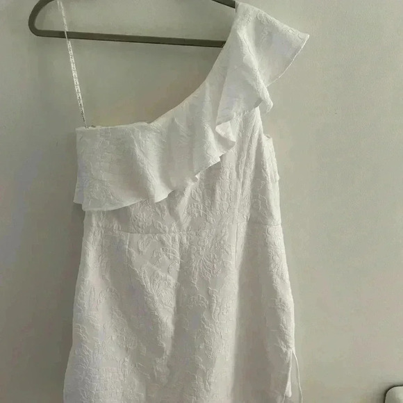 NWT Lilly Pulitzer White Kipton Romper Pineapple Embossed Ruffled Sz 14 sundress - Picture 10 of 12